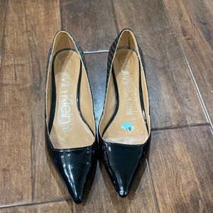 Calvin Klein Pumps